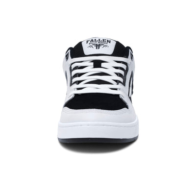 REVOLVER - WHITE / BLACK